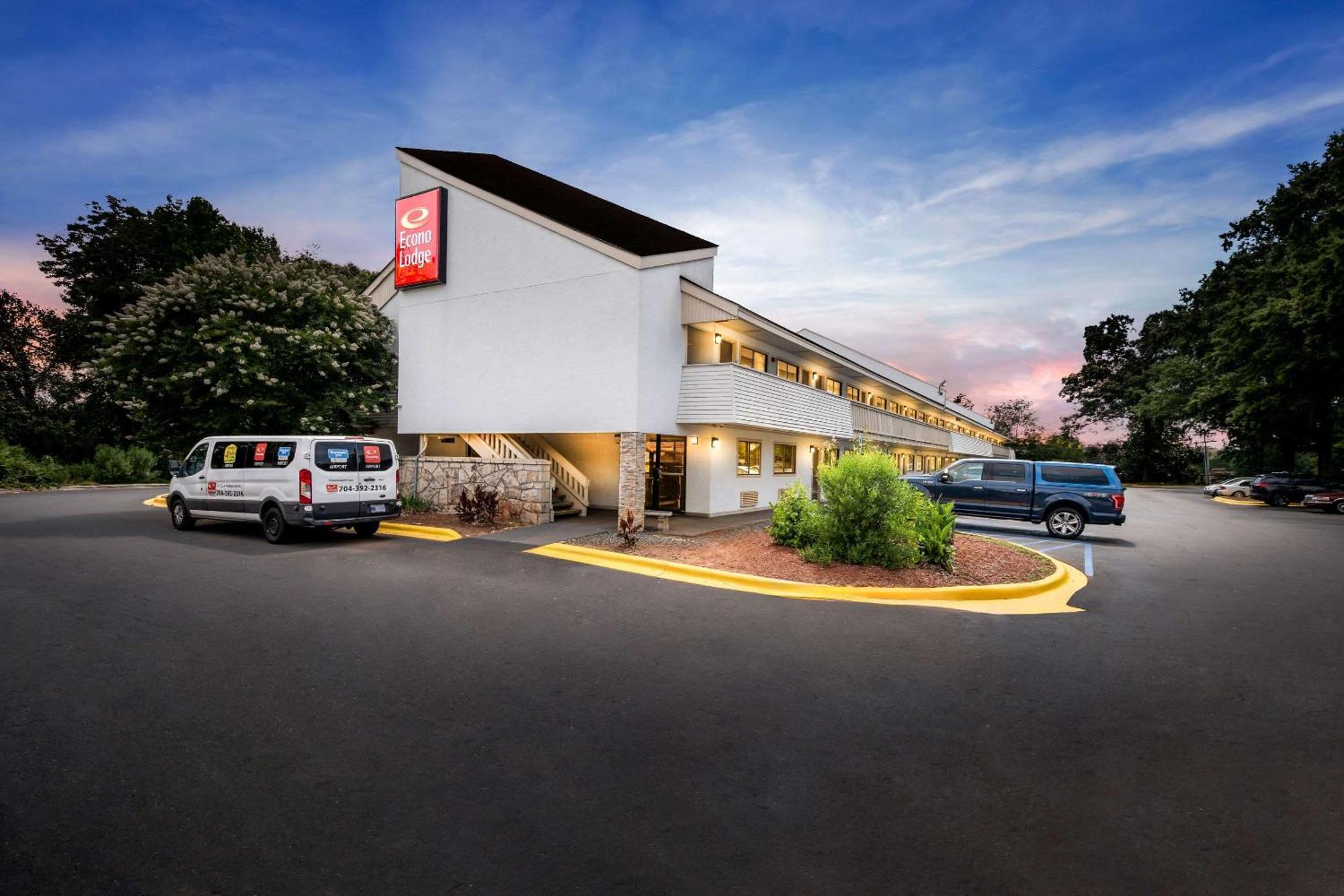 Econo Lodge Charlotte Airport Exterior foto